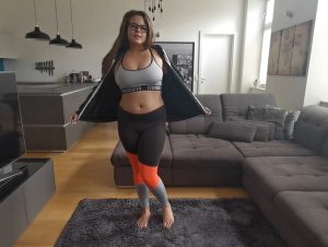 Lea Lovebird Porno Video: KRASS! Ich zittere vor Geilheit!
